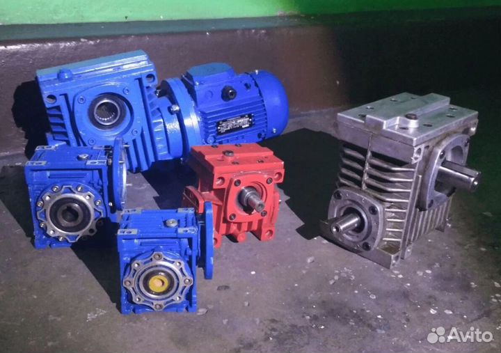 Мотор-Редукторы /Редуктора /Тельферы /лот wshei 14