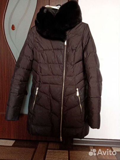 Пуховик женский