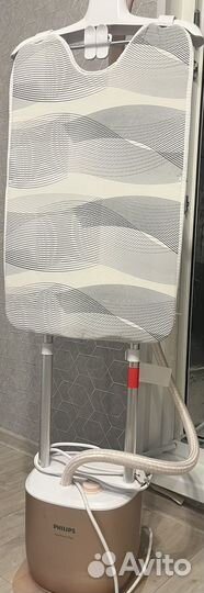 EasyTouch Plus Отпариватель для одежды GC529/68