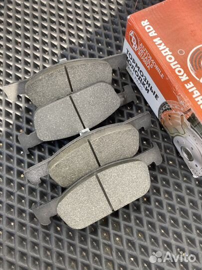 Тормоные колодки opel astra, LADA X-Ray, Мазда