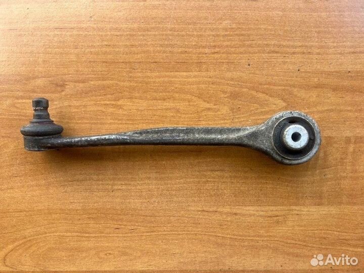 Рычаг подвески верхний Audi Q5 сnha 2015