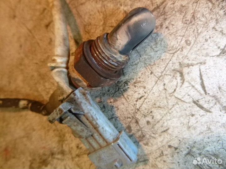 Датчик кислородный/Lambdasonde peugeot 200 207 200