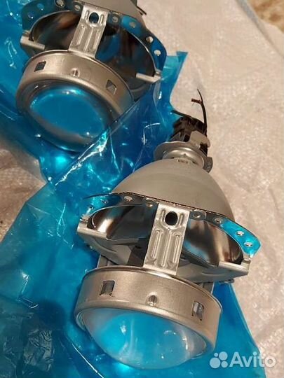 Линзы оригинальные Nissan Qashqai j10