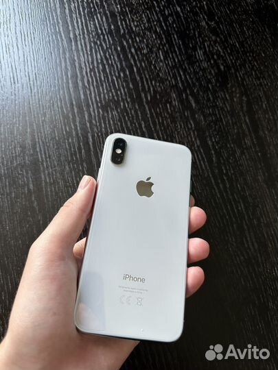 iPhone x 64gb