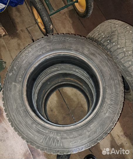 Nitto Therma Spike 195/65 R15