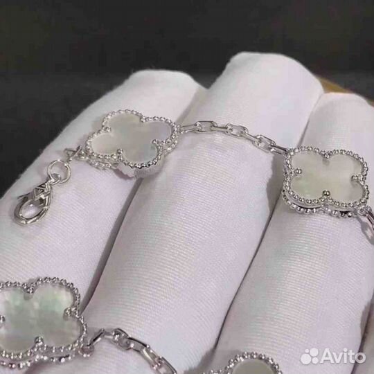 Браслет Van Cleef & Arpels Alhambra перламутр