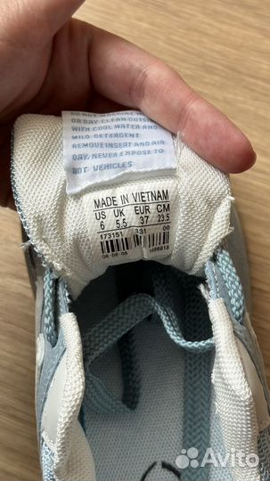 Кроссовки женские New Balance 36р