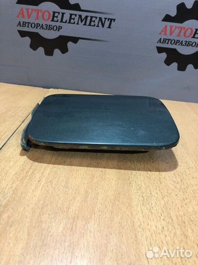 Лючок бензобака Nissan Primera P11 рест