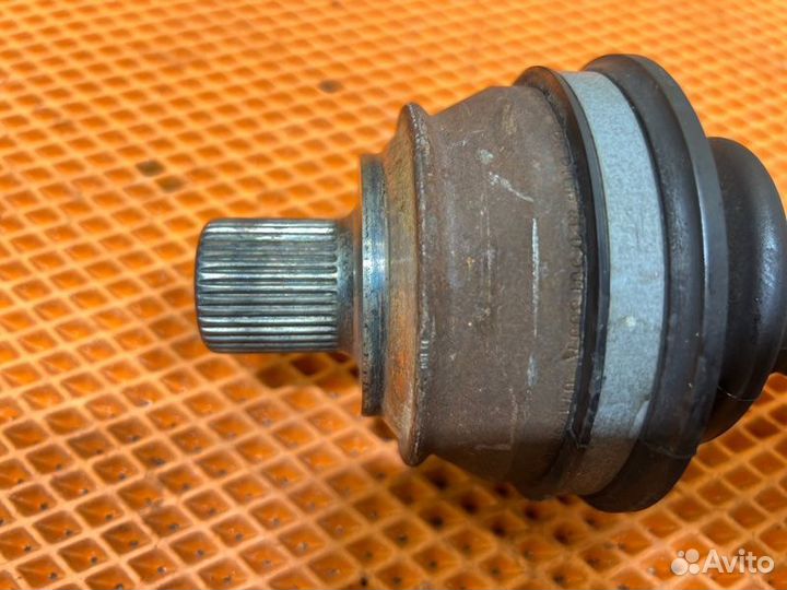 Приводной вал задний Audi A6 C6 4F ccea 2010