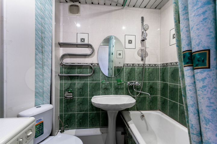 2-к. квартира, 42,3 м², 8/9 эт.