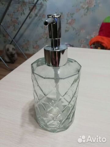 Дозатор для жидкого мыла