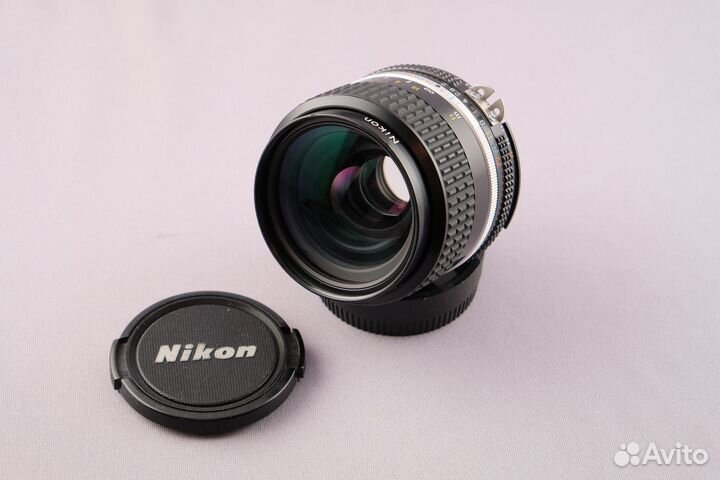 Объектив Nikon Nikkor 35mm 2.0 AI-s