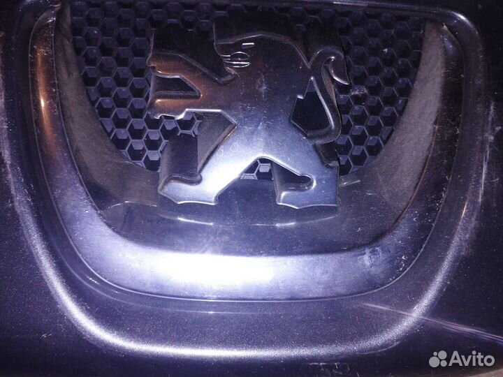 Peugeot 308 эмблема