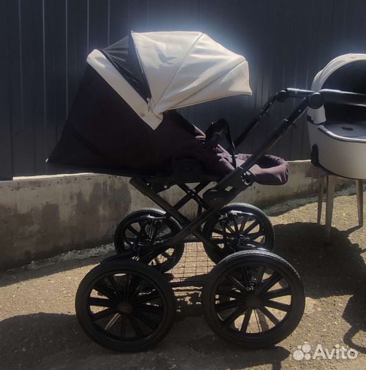 Коляска riko бasic с классической рамой