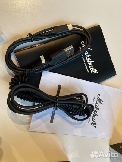 Беспроводные наушники Marshall Major IV