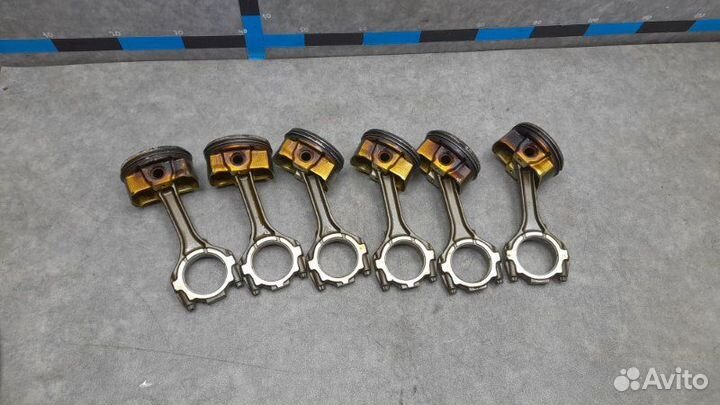 Поршень с шатуном Infiniti Fx35 S51 3.5 VQ35HR