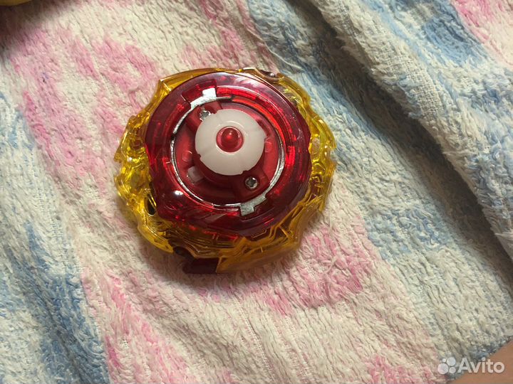 Бейблэйд берст юнион ахиллес