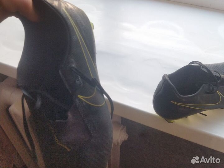 Бутсы nike hypervenom phantom 42р