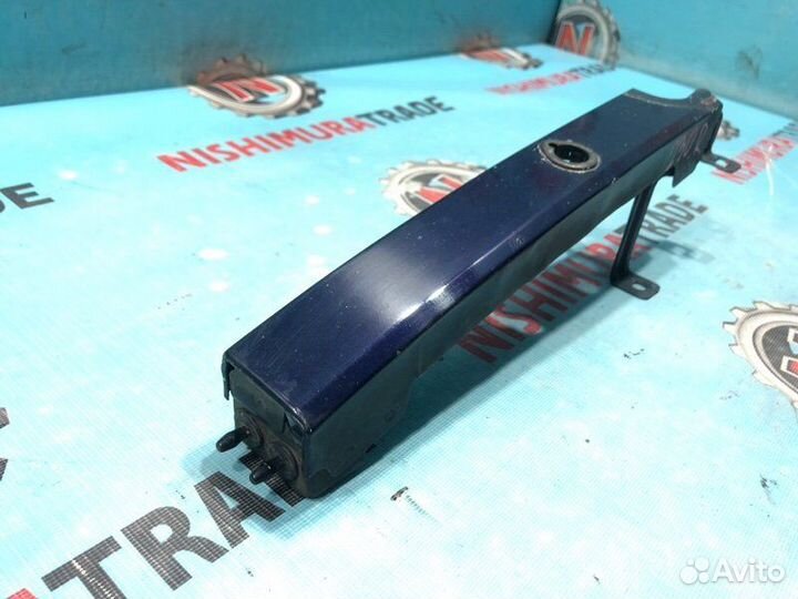 Планка под фару правая Isuzu Bighorn UBS25DW 6VD1