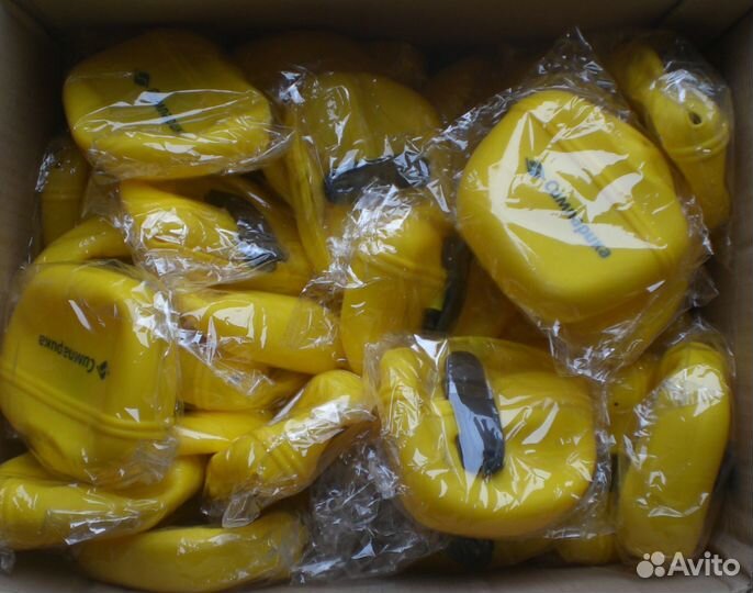 Поясная сумочка для корма собаки при дрессировки