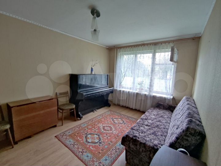 2-к. квартира, 43 м², 1/5 эт.