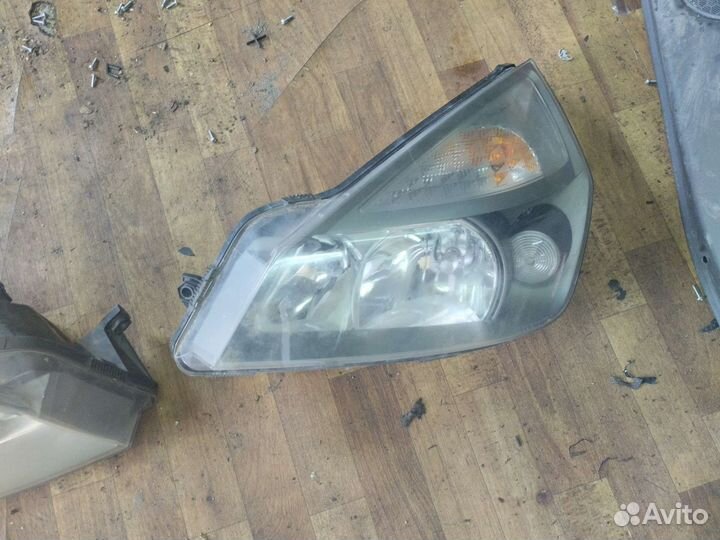 Фара передняя левая Renault Espace