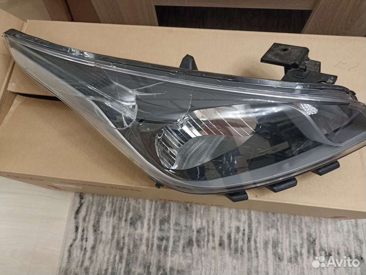 Фара kia rio х лайн 2019