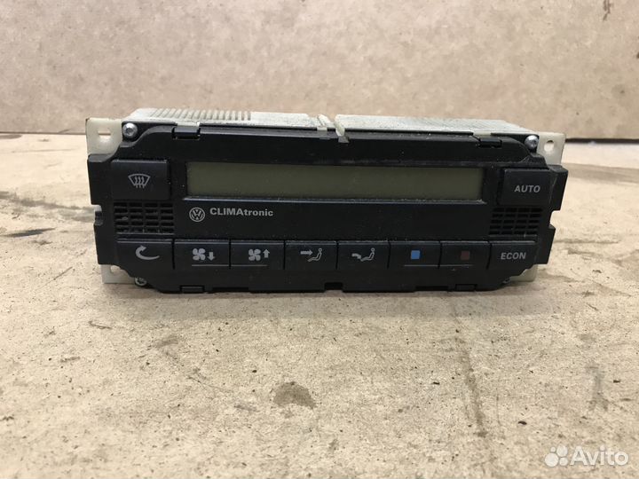 Блок управления климатом Volkswagen Golf 4
