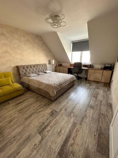 3-к. квартира, 99,4 м², 6/6 эт.