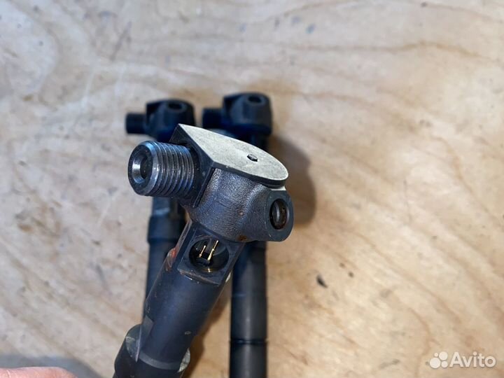 Форсунки Skoda Fabia 1.2tdi Delphi