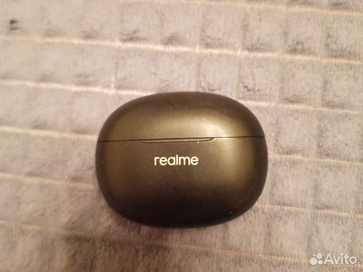 Realme buds t100