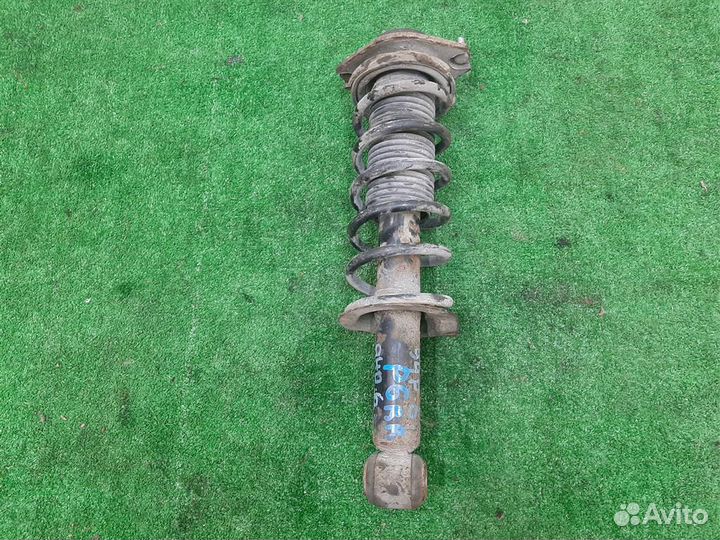 Стойка амортизатора задняя Subaru Impreza GE/GH 2