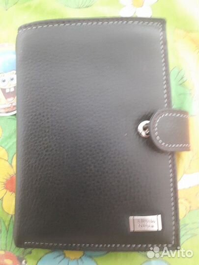 Бумажник под документы