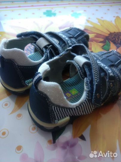 Сандали 25 р