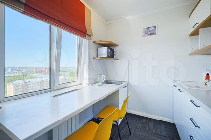 2-к. квартира, 52 м², 10/10 эт.