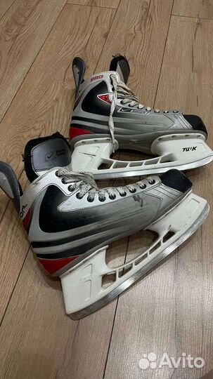 Хоккейные коньки bauer vapor pro