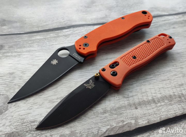 Комплект складных ножей Spyderco и Benchmade 535