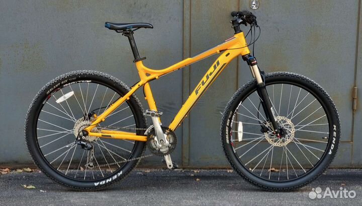 Велосипед Fuji Nevada 27.5 (Deore)