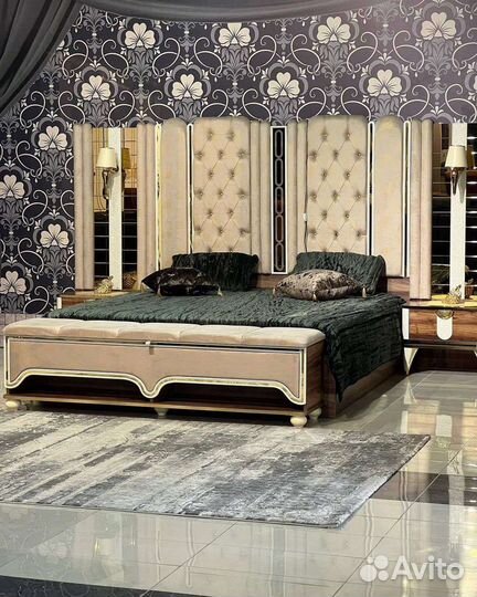 Спальный гарнитур