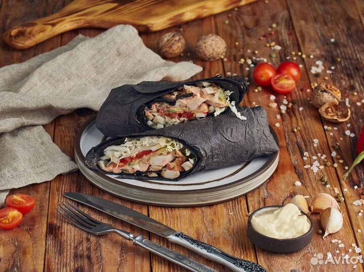 Повар шаурмист