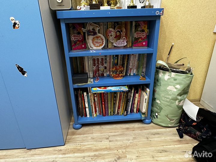 Книжный стеллаж IKEA детский