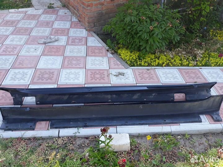 Пластиковые пороги на бмв е60