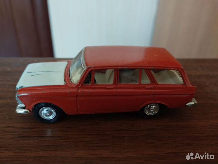 Москвич 426 модель СССР и Волга 21