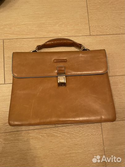 Мужской кожаный портфель
