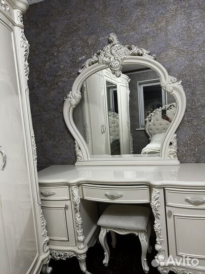 Трюмо трельяж с зеркалом бу