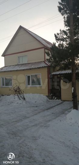 Дом 130 м² на участке 4 сот.