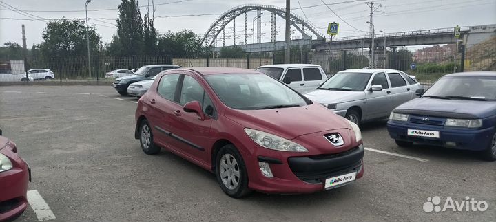 Peugeot 308 1.6 МТ, 2008, 107 102 км