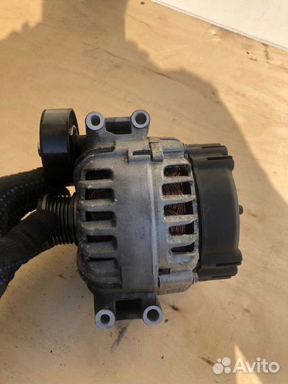 Генератор BMW E60 e90 N52 Генератор бмв Е60 н52