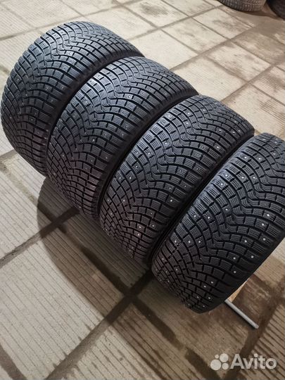 Michelin X-Ice North XIN2 265/45 R20 и 295/40 R20
