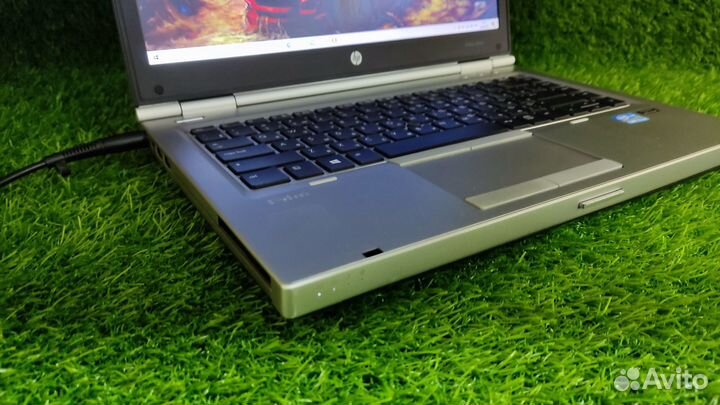 Бизнес ноутбук HP EliteBook с Core i5 2520M и SSD